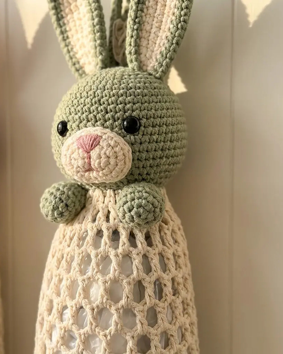 Honeycomb Bunny Bag Keeper Crochet Pattern PDF – Hanging Bag Dispenser
