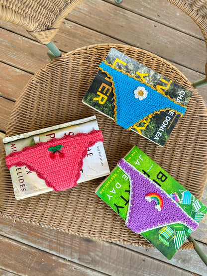 Crochet Book Thong Bookmark Pattern PDF – 3 Lace Edging Options