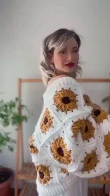 Sunflower Granny Square Cardigan Crochet Pattern PDF – Oversized Floral Cardigan
